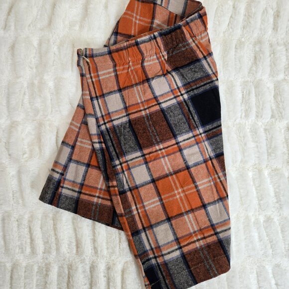 MARLEYLILLY Large Plaid Skirt with 8" Side Zipper Length of 18" (NWT) - Picture 6 of 9